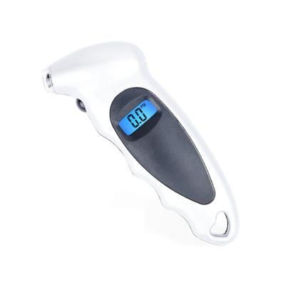 China The 13.8 x 5.6 x 3 cm electronic digital tire pressure gauge the latest technology digital tire pressure gauge for sale