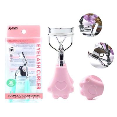 China Let Eyelashes Curl Cat Footprint Design Welcome To Cute And Pink Private Label Eyelash Curler For Affordable Price for sale