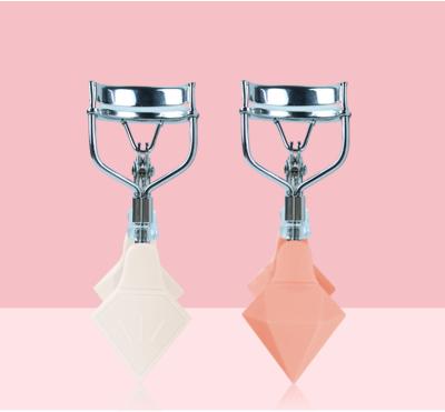 China Let Eyelashes Curl Wholesale Clean Tool Eyelash Curler Mute Supplier Eyelash Curler Cute Brand Packing Eyelash Curler With Rubber Handle for sale