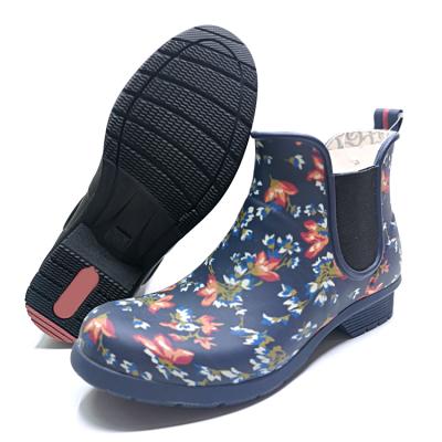 China Fashion EVERGREEN Women's Floral Printing Rain Boots Lace-up Boot for sale