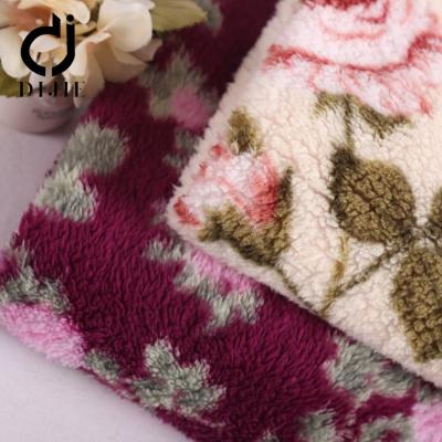 China 2018 China Supplier Anti-Static Chenille Gold Yarn Korea Velvet Fabric For Sale for sale