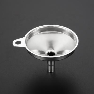 China High Quality Viable Liquid And Powder Filter Conveying Food Grade 304 Stainless Steel Kitchen Funnel for sale