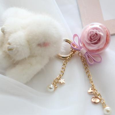 China Best Luxury Wholesale High Quality Preserved Flower Key Chain for sale