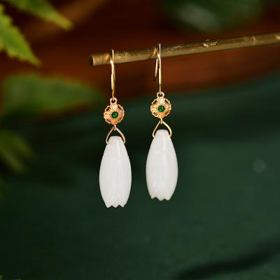 China Crystal 18K Gold Inlaid Xinjiang Jade Pebble Magnolia With Leather Hetian Natural Jade Ear Hook Earrings for sale