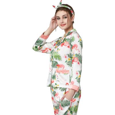 China Best Selling 100% Silk QUICK DRY Flamingo Pattern Mulberry Print Sleep Pajamas Sets Luxury Homewear for sale