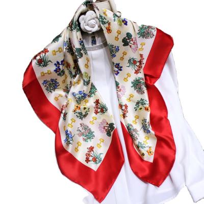 China 2021 Wholesale 2021 Square Square Fashion Women Designer Scarves Hot Brand Luxury Pattern Custom Square Silk Scarf for sale