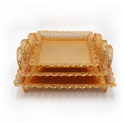 China Continental Buffet Food Equipment Hotel Buffet Food Equipment Royal Emboss Gold Craft Retro Hotel Serving Tray Storage Dishes Fruit Cake Snacks Home for sale