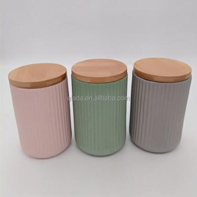 China Hot-selling 2020 eco-friendly on glazed ceramic food jar, ceramic jar, storage jar with wooden lid for sale