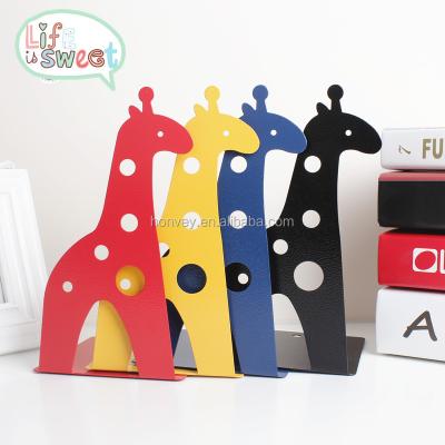 China Creative Hollow Cute Iron Bookends Student Cartoon Giraffe Hollow Book Through The Ends Book Stalls Children's Book for sale