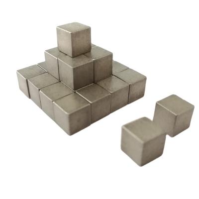 China Industry high quality forging tungsten solid cube for sale