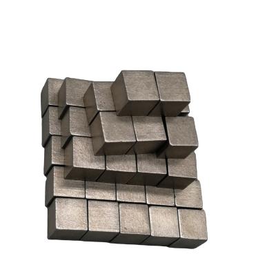 China Wolfram Metal Block Tungsten Cube Ingot 1kg Industry Customized /Cube for sale