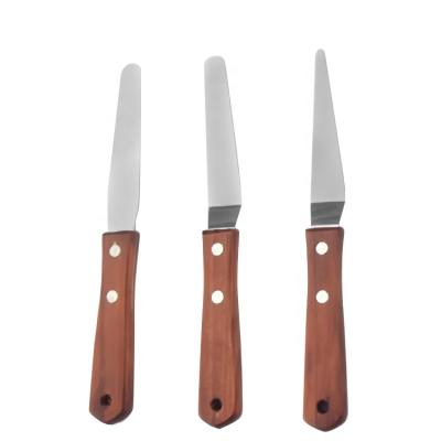 China Product Accessories Kitchen Stainless Steel Three Piece Cake Handle High Quality Sustainable Spatula Wooden Cream Knife for sale