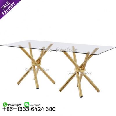 China Modern Luxury Gold Banquet Tables Gold Reception Event Furniture Stainless Steel Clear Tempered Glass Top Tables For Wedding for sale