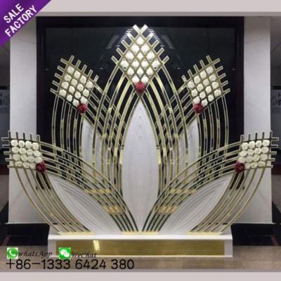 China Wedding Good Selling Stage Decor Luxurious Wedding Event Decorative Backdrop for sale