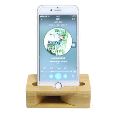 China Factory Promotion Waterproof Mobile Phone Stand Holder Natural Bamboo Wooden Mobile Phone Dock Stands Compatible For All Phones for sale