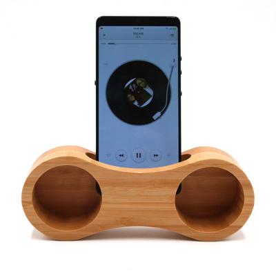 China Anti-Corrosion Custom Innovative Wooden Cell Phone Holder With Amplifier Speaker Box for sale