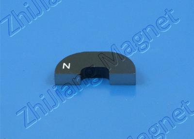 China Cast Alnico Horseshoe Magnet , Horseshoe shapes Black or Grey Painted for sale