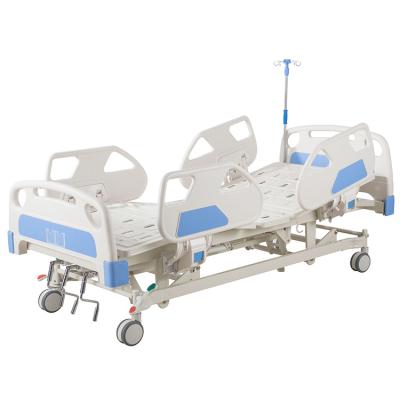 China Manual Hospital Bed 3 Cranks PP Side Rails Central Luxury Hospital Nursing Electric Bed With Driven Casters for sale