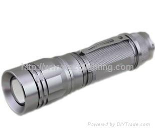 China XML-T6 CREE 10W 1200LUM  high bright rechargeable and dimmable LED flashlight torch for sale