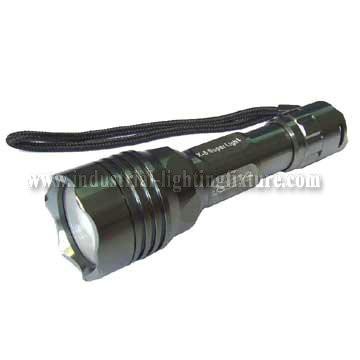 China 300 Lumens 4W CREE LED Flashlight Rechargeable , One Torch Flashlight for sale