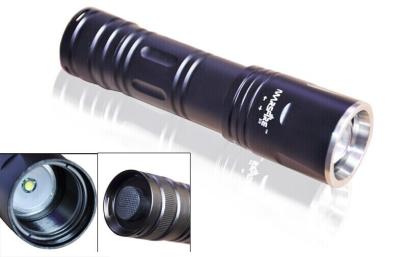 China Long life multi - function Led Zoom Flashlight for walking , emergency lighting for sale