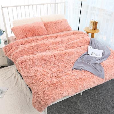 China Double Layer Anti-Static Luxury Faux Fur Pet Blanket Super Soft Fluffy Throw Blankets Personalized Throw Blanket for sale