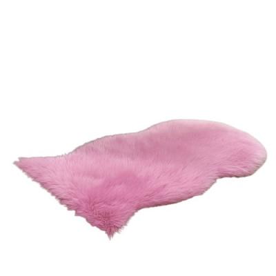 China Stain Resistant Living Room Plush Carpet Cushions Kids Room Fluffy Soft Faux Fur Area Rug Solid Faux Sheepskin Plush Hairy Carpet for sale