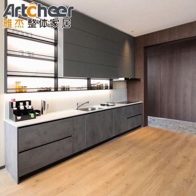 China Small Room Kitchen Cabinets With Durable Aluminium Carcase And Modern I Shape Design à venda