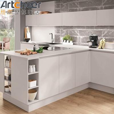 China Custom Size Gloss Finish Maple Kitchen Cabinets with Modern Metal Island Dining Table for sale