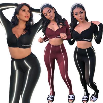 China Breathable Casual Zipper Round Collar Crop Pants Reflective Two-Piece Yoga Suit Yoga Suit Sports Wear for sale