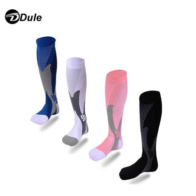 China Viable DL-I-0132 Workout Socks Athletic Workout Socks High Tall Knee Socks for sale