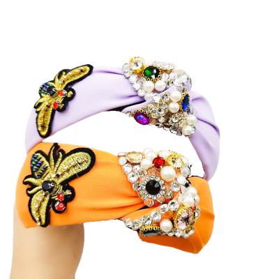 China Baroque Vintage Bandeau Opaska Pearl Rhinestone Bow Headband Luxury Hair Accessories Embroidery Bee Headband For Women for sale