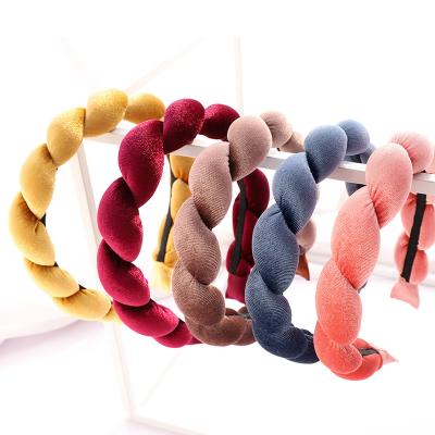 China Korean Solid Luxury Bride Gift Fashion Hairband Soft Velvet Braid Sponge Headband Wedding Hairband For Women Girl Hair Accessories for sale