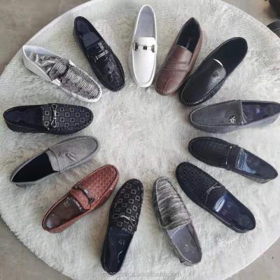 China Fashion trend fashion slip on mens wholesale cheap and comfort loafer casual stocklot for men driving men loafers casual folding flat shoes for sale