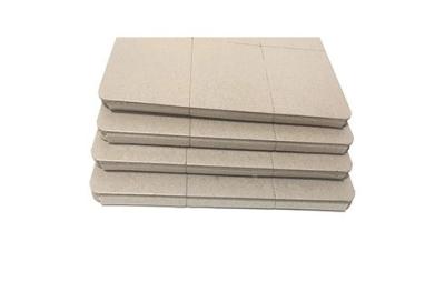 China Moisture 14% White Cardboard Paper 4MM Cardboard Large Sheets for sale