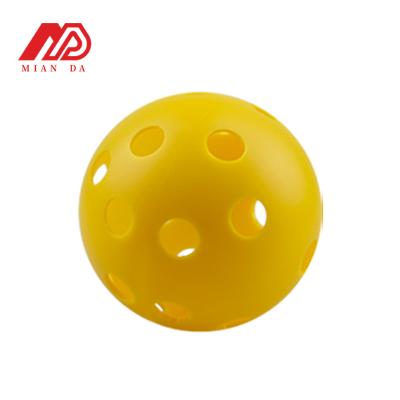 China Light Weight Pickleballs USAPA Standard Pickle Balls Pickleball for Outdoor Courts 40 holes Pickleball Balls for sale