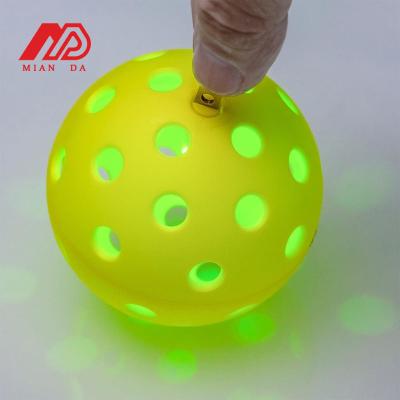 China Luminous USAPA Approved 40 holes Pickleball glowing at night LED Luminous pickleball for sale