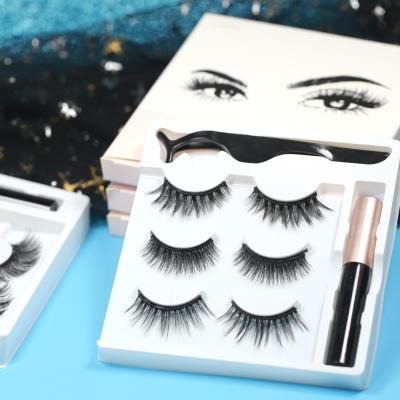 China Newest Styles Feather Factory Price Magnetic Eyeliner And Three Pairs Magnetic Lashes 3d Wholesale Magnetic Eyelashes for sale