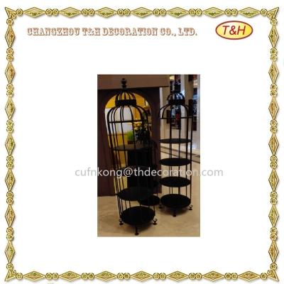 China Viable Wholesale Indoor Decorative Luxuary Important Gifts Showing Wrought Iron Shelf Rack Display Stands for sale