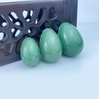 China / Women Squeezing Yoni Eggs Crystal Vaginal Eggs Vaginal Crystal Gem Stone Green Natural Kegel Balls for sale