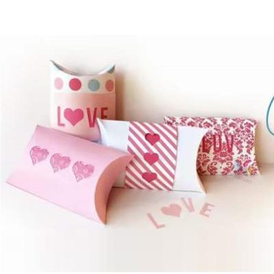 China Recycled Materials Recycle Kraft Paper Pillow Box Customized Wedding Cardboard Mini Kraft Hair Paper Pillow Box Package for sale