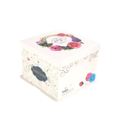 China 2021 Materials Mousse Cake Box Cake Packaging Box Recycled Hot Selling Printed Luxury Paper Box for sale