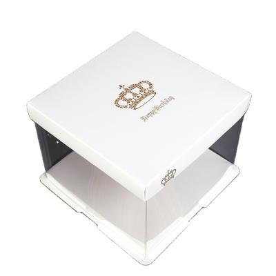 China Recycled materials 2021 crown pattern white cake pet clear box tan plastic cake boxes for sale