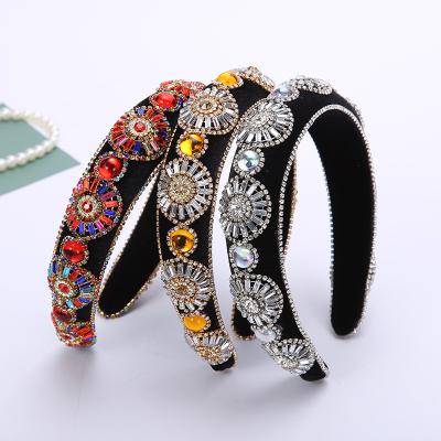 China 2021 LUXE Accessories Baroque Headwear For Women Color Gem Padded Hairbands Hoop Bezel Luxury Rhinestone Hairband for sale