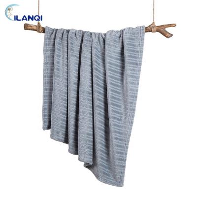 China Anti-pilling Popular Solid Gray Jacquard Knitted Fleece Throw Blanket For Garden Blanket Throw Knit for sale