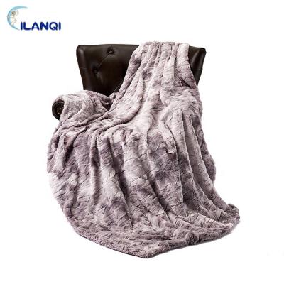 China Luxury Baby Blanket Plush Throw Blanket Fleece Throws Jacquard Simple Cheap Decorative Soft Blue Heavy Blanket Flannel Blanket for sale