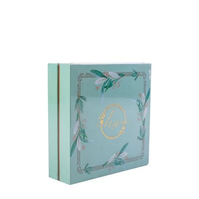 China NOCI Recyclable Custom Makeup Package Green Cosmetic Packaging Set Neck Gift Box With Logo For Cosmetics Packing for sale