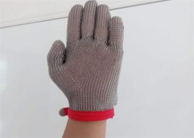 China Silver Color Welded Chainmail Cutting Gloves , Safety Chainmail Kitchen Glove for sale