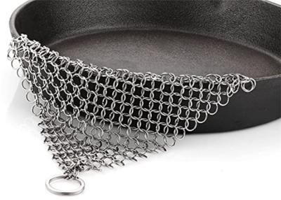 China 7x7 Inch Kitchen Pot Brush Cast Iron Chainmail Scrubber Cleaner for sale