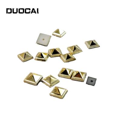 China ABS Plastic Pyramid Garment Accessories 7mm Plastic Rivet for sale